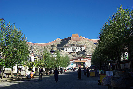 西藏白居寺