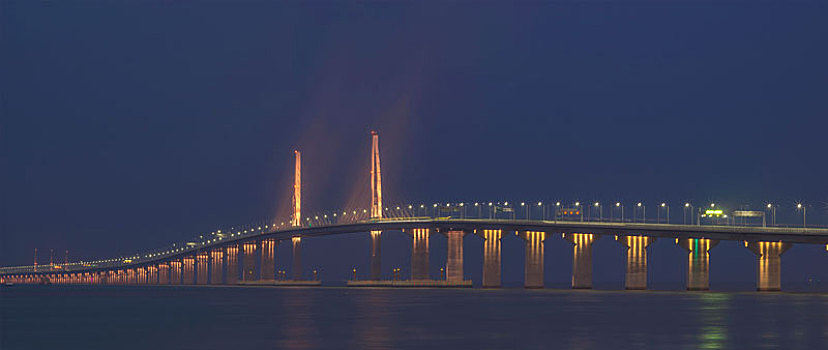 港珠澳大桥夜景