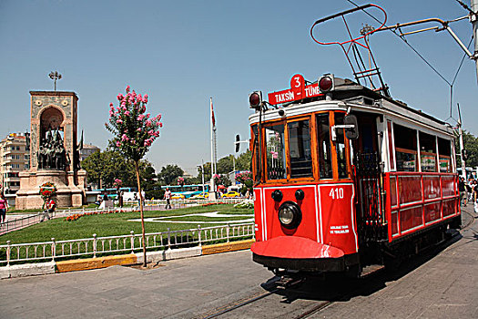 亚洲,欧洲,土耳其,伊斯坦布尔,老式,有轨电车,广场,共和国,纪念建筑,背景
