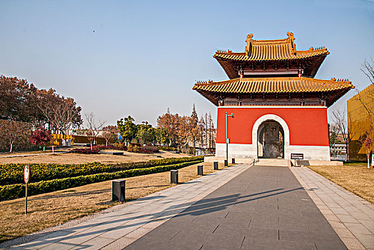 江苏南京秦淮大报恩寺遗址公园人行通道