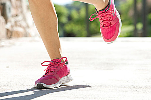 女人,慢跑,运动鞋,局部