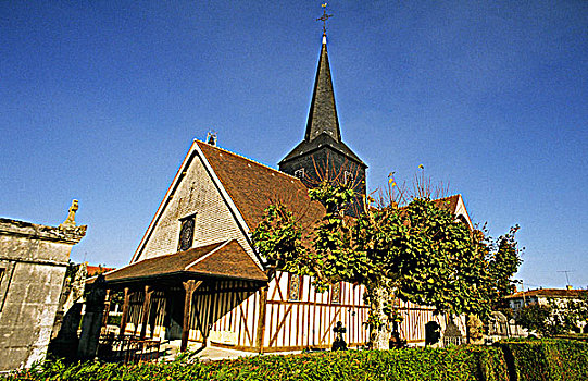 法国,香巴尼阿登大区,半木结构,教堂