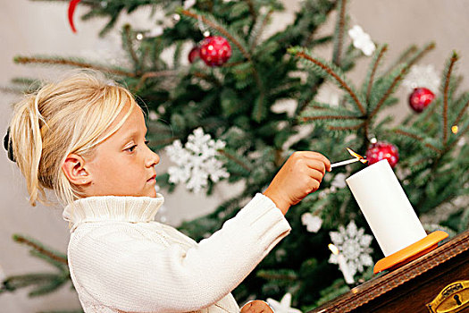 孩子,亮光,圣诞节,蜡烛,正面,圣诞树
