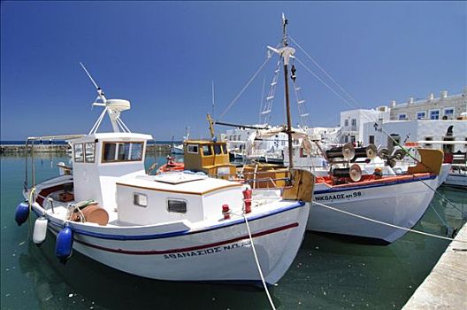 两个,彩色,渔船,锚定,帕罗斯岛,基克拉迪群岛,希腊,欧洲