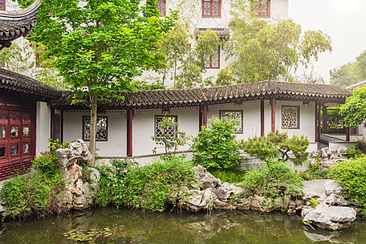 江苏南京瞻园景区的游廊古建筑