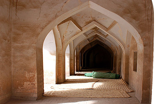 新疆艾提尕尔清真寺