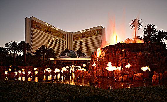 夜景,展示,人造,火山爆发,正面,豪华酒店,赌场,拉斯维加斯,内华达,美国