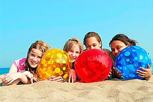 肖像,四个,女孩,彩色,水皮球
