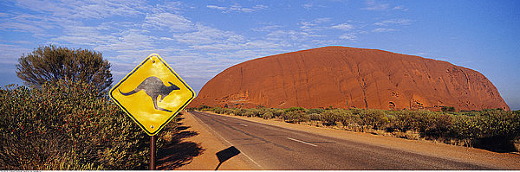 道路,艾尔斯巨石,北领地州,澳大利亚