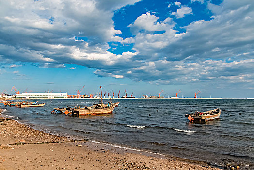 河北省秦皇岛市山海关渤海湾外滩景观