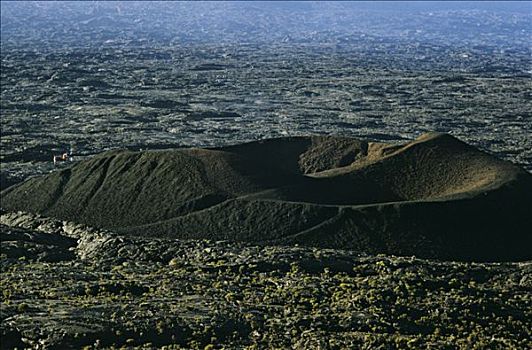 留尼汪岛,火山