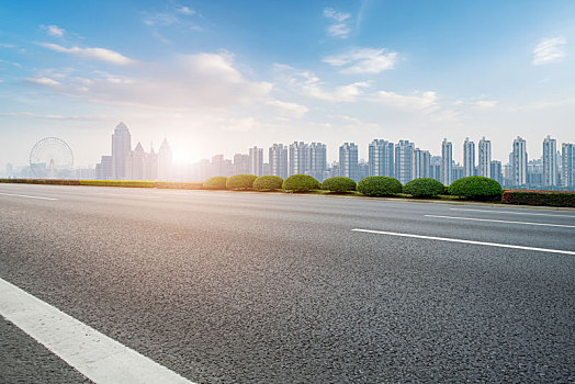 城市道路和现代建筑背景