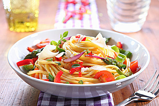 意大利面,新鲜,蔬菜,白色,碗,叉子