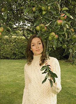 女青年,苹果树