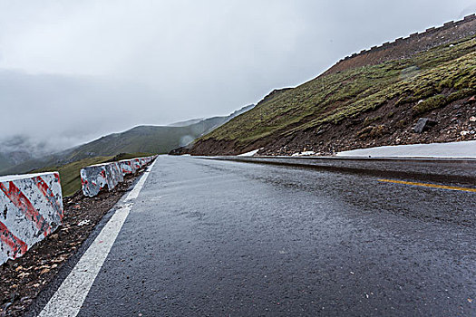 新疆天山公路