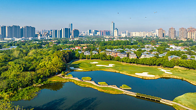武汉金银湖国际高尔夫球场风光