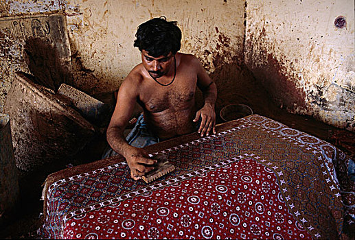 工匠,制作,上方,破旧,男人,女人,室外,信德省,省,巴基斯坦,四月,2005年