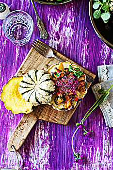 烘制,甜,饺子,南瓜,案板,紫色,桌子