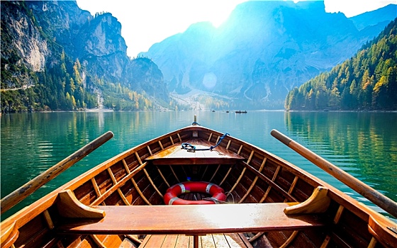 布雷斯湖,意大利,多洛米蒂山脉,船,旅行