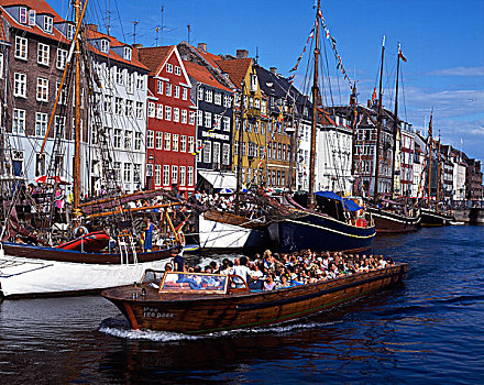 渔港,纽哈温运河,哥本哈根,丹麦,斯堪的纳维亚
