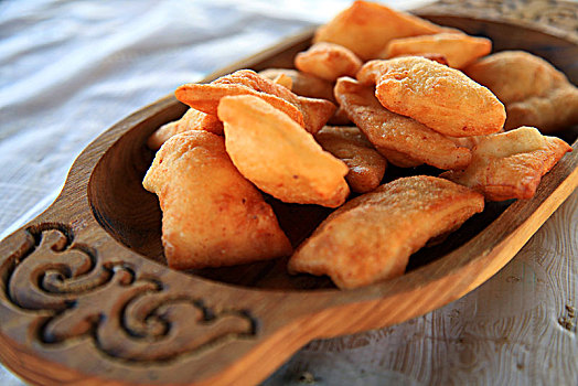 哈萨克族美食,包尔萨克