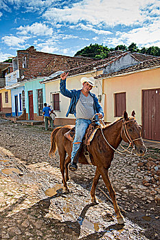 古巴,男人,骑,马,鹅卵石,街道