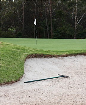 高尔夫球场,沙坑,耙子,旗帜,绿色,背景