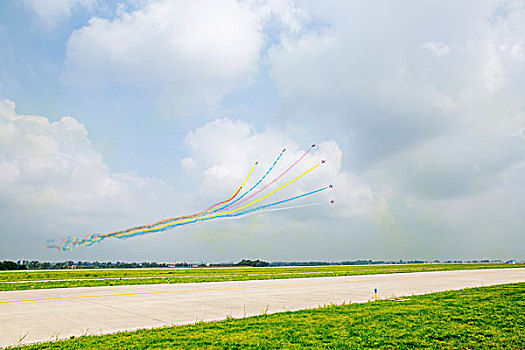 飞机航空表演