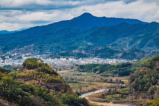 福建省武夷山国家风景名胜区丹霞地貌自然风光