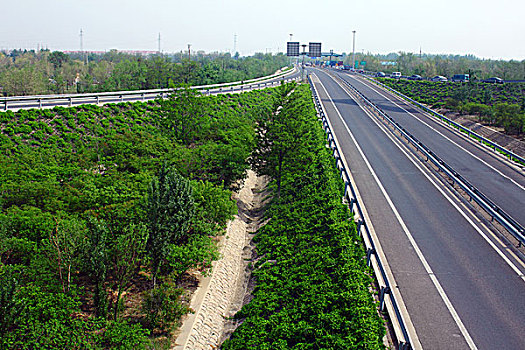 京藏高速路