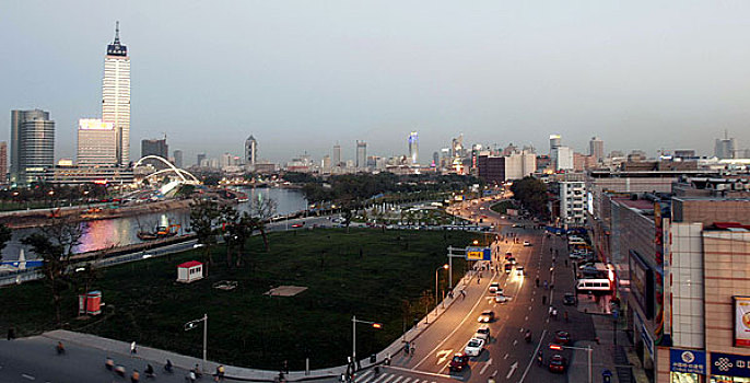 天津海河景观路