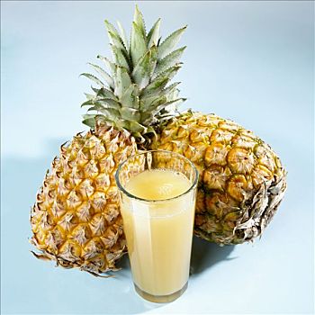 玻璃杯,菠萝汁,正面,两个,菠萝