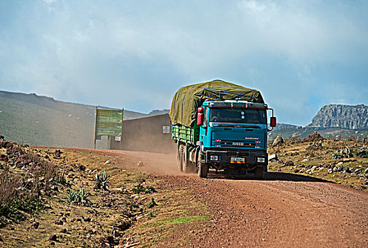 卡车,检查点,大捆,国家公园,高原,山,埃塞俄比亚,非洲