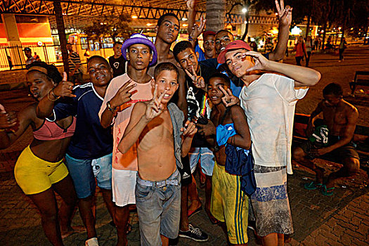 群体,街道,孩子,夜晚,正面,中心,巴西,火车站,里约热内卢,里约热内卢州,南美