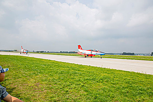 飞机航空表演