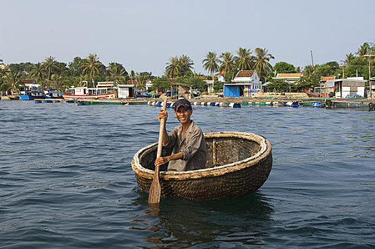 越南,靠近,芽庄,港口,彩色,渔船,男人,船