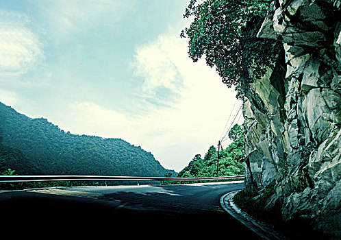 秦岭山脉盘山公路