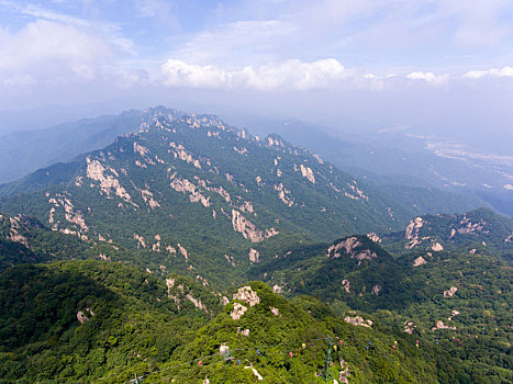 航拍河南洛阳栾川老君山