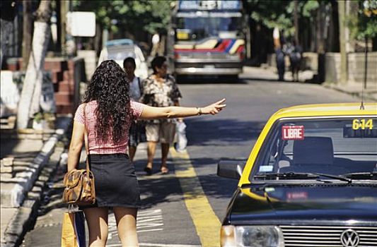 阿根廷,布宜诺斯艾利斯,女人,打车,街道
