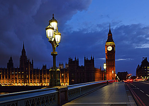 威斯敏斯特宫,议会大厦,大本钟,夜晚,威斯敏斯特桥,伦敦,英格兰,英国,欧洲