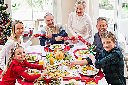 家庭,拉拽,圣诞拉炮,餐桌