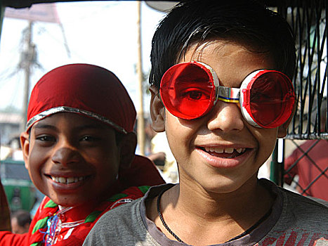 孩子,孟加拉,2008年
