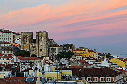 俯视,屋顶,古建筑,阿尔法马区,地区,日落,里斯本,大教堂,葡萄牙
