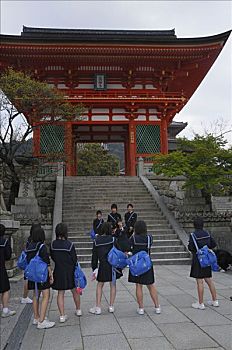 男学生,穿,普鲁士,制服,女学生,水手,正面,清水寺,复杂,京都,日本,亚洲