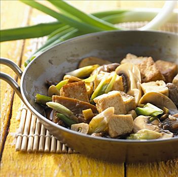 豆腐,蘑菇,小洋葱