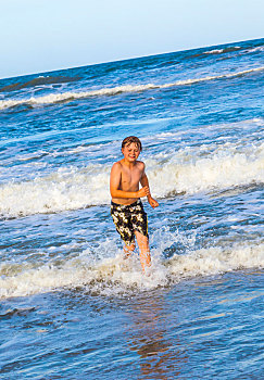 男孩,跑,水,海滩