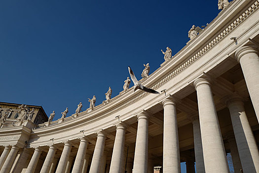 梵蒂冈,圣母百花大教堂
