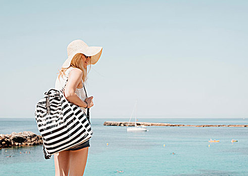 女人,海洋,戴着,太阳帽,米诺卡岛,西班牙