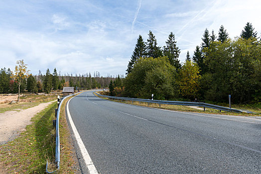 德国山间公路,乡村里的马路