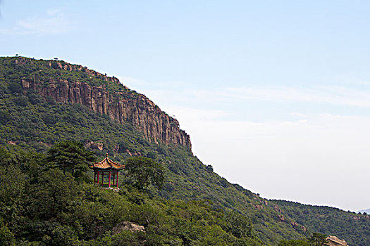 辽宁锦州观音洞山